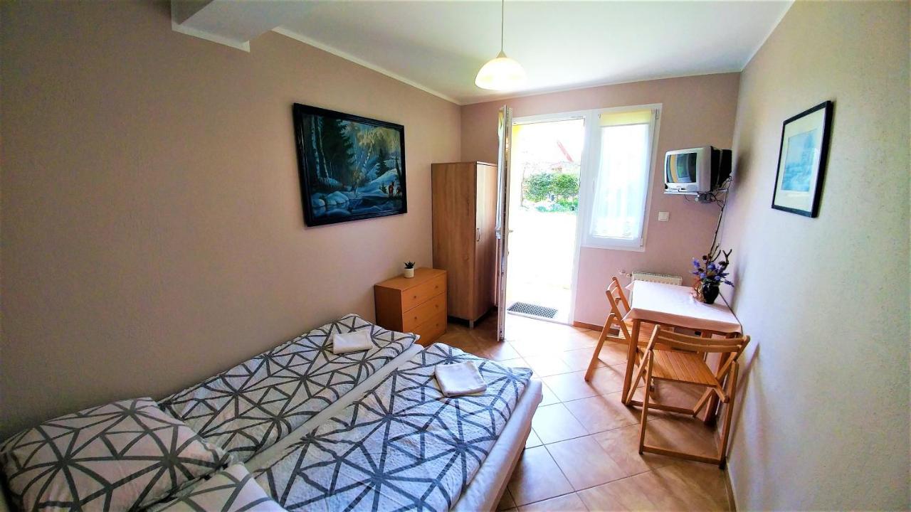 Jacek I Agatka Guest House Ustka Eksteriør bilde